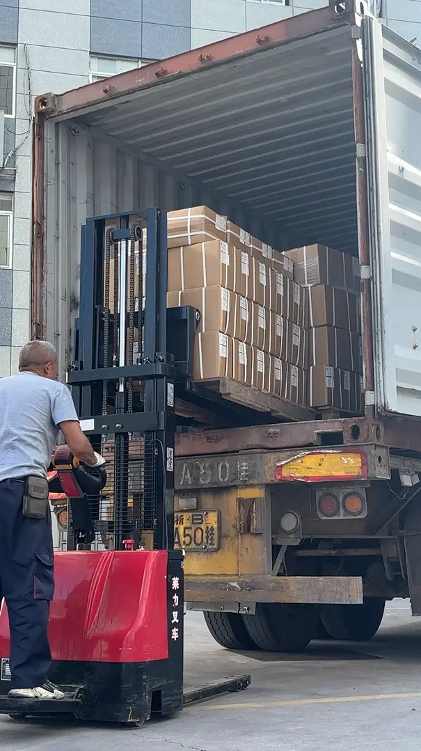 W1 Air Circuit Breaker